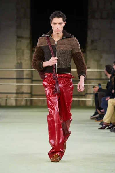 Look 55